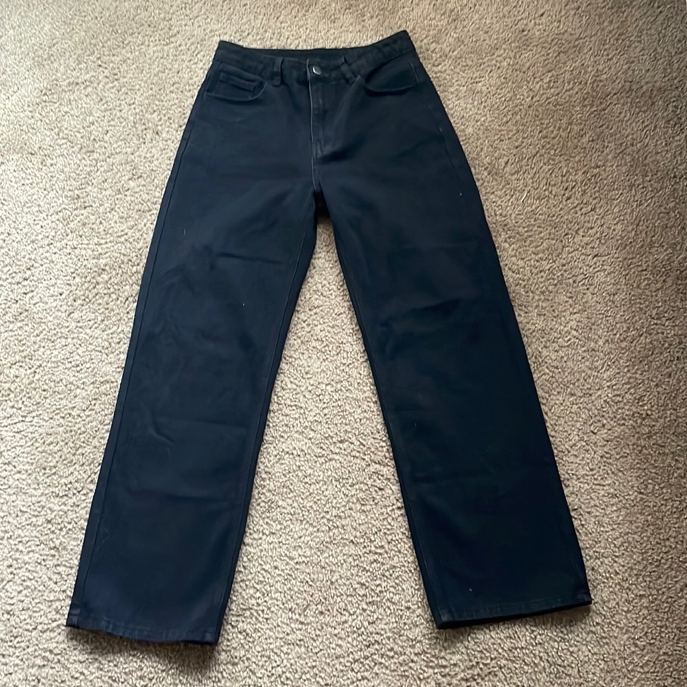 SHEIN jeans. NEVER WORN! (except In the photo)